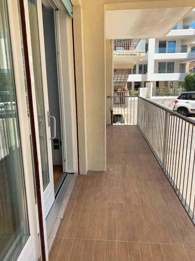 Residence Marina A Pochi Passi Dal Mare Lido di Jesolo 0*,