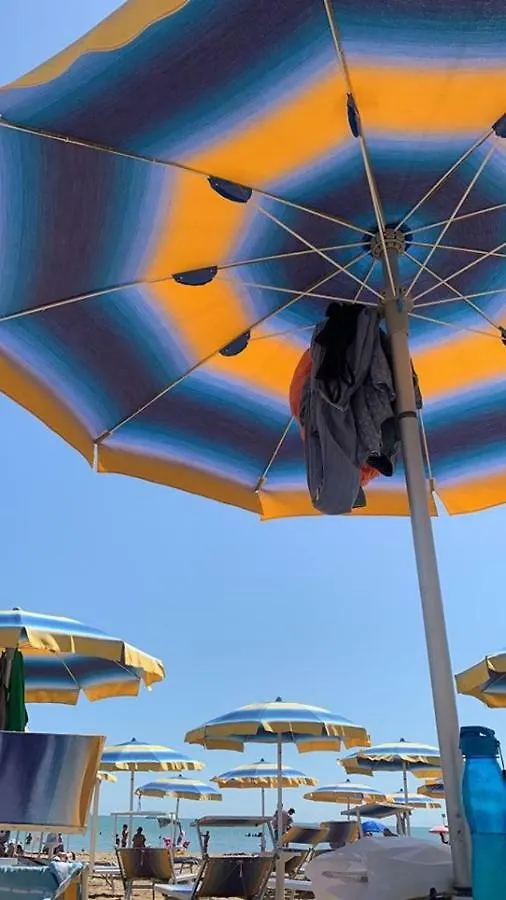 Residence Marina A Pochi Passi Dal Mare Lido di Jesolo