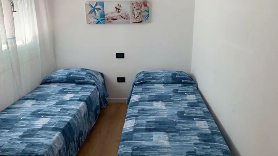 Residence Marina A Pochi Passi Dal Mare Lido di Jesolo Apartment